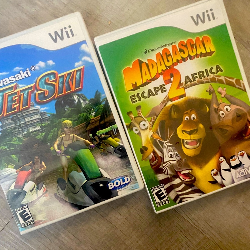 Madagascar Escape 2 Africa & Kawaski Jet Ski Wii games